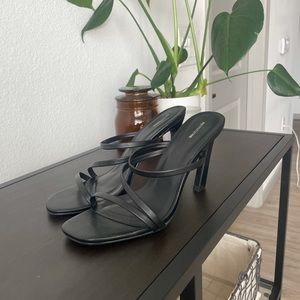 Pretty Little Thing Strappy Heel - Black